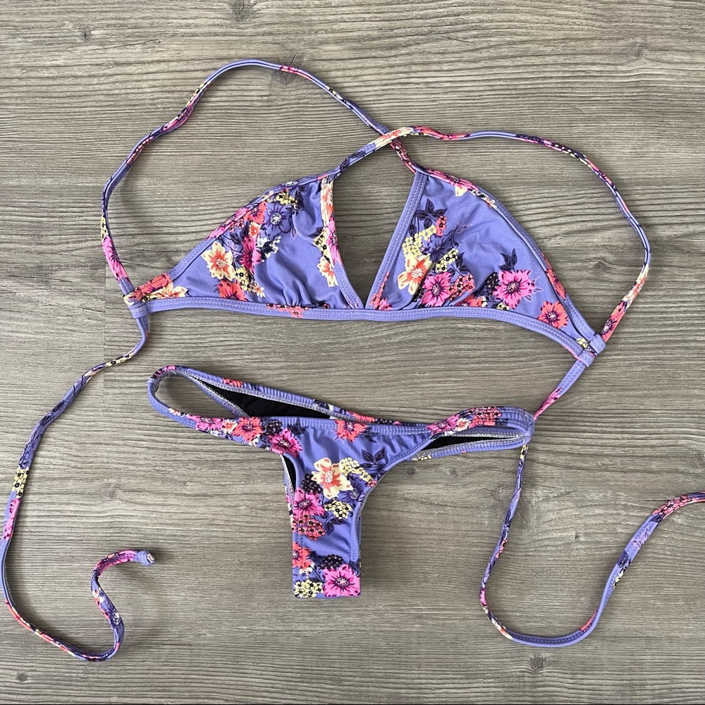 Ama Thong Bikini - Floral